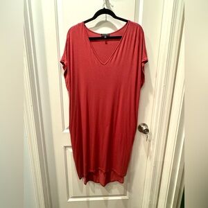 Universal Standard Helen V-Neck Liquid Jersey Shift Dress